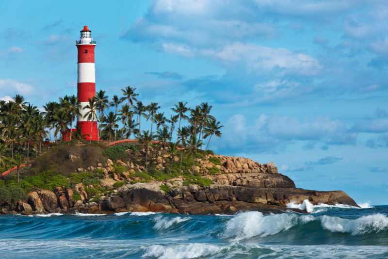 Kerala Treasures with Friends: 6-Night Adventure with Best Deals